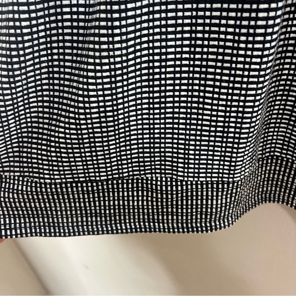 caution to the wind dress - Picture 4 of 6